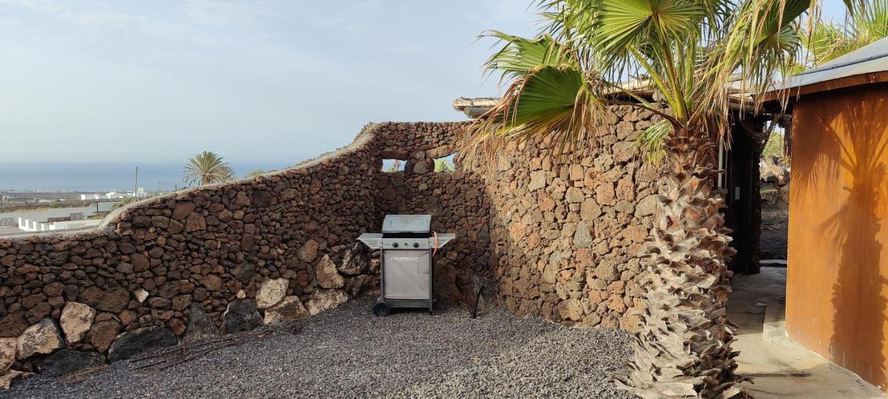 Gemuetliche Holzjurte La Asomada Lanzarote Apartment Tias Exterior photo